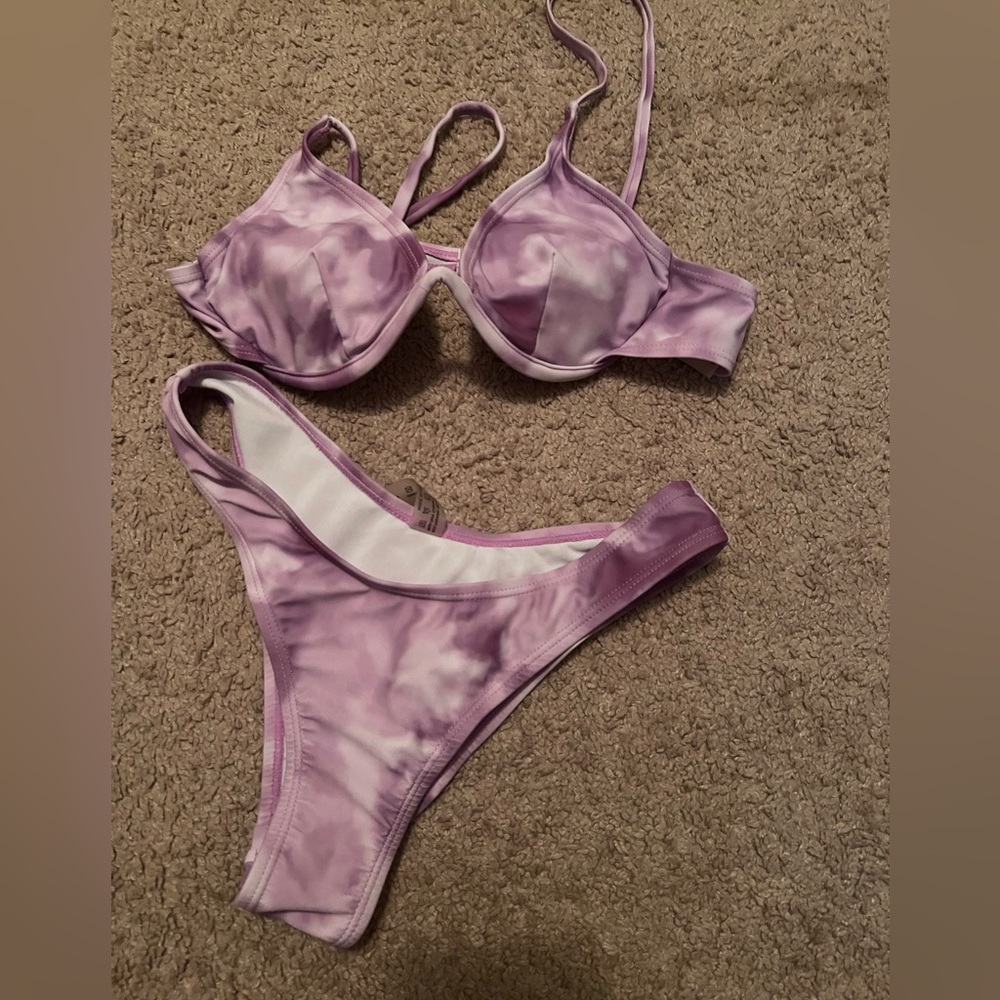 thong bikini